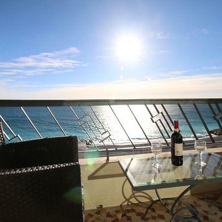 Promenade Des Anglais Vue Mer Nizza Exterior foto
